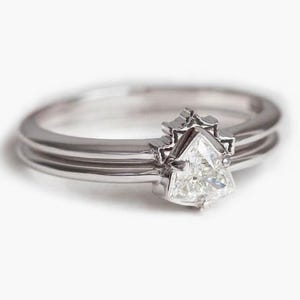 Diamond Engagement Set with Lace Band, Trillion Diamond Ring With Curved Wedding Band