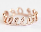 Twisted Wedding Band, Loop Ring in 14k or 18k Solid Gold