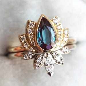 Alexandrite Engagement Ring Set, Lotus Alexandrite Ring with Diamond Matching Band, Purple Engagement Set with Pear Alexandrite