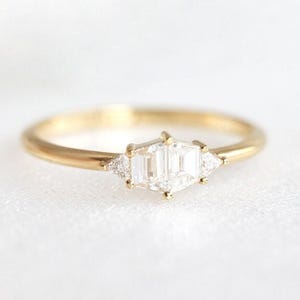 Moderner Diamant Cluster Ring, Baguette Diamantring, geometrischer Diamant als Verlobungsring