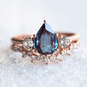 Alexandrite & diamond ring set, Salt pepper diamond engagement ring, Color change alexandrite ring