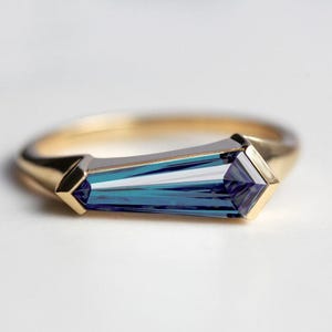 Alexandrite engagement ring, Unique kite shaped ring, Baguette ring, Shield cut ring, Blue ring