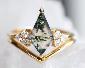 Engagement ring set, Unique gemstone set, Moss agate kite & diamond geometric alternative set