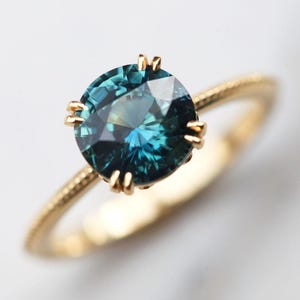 Sapphire Engagement Ring, Round Teal Sapphire Solitaire ring with Teal Blue Green Sapphire, Prong Set Sapphire Ring