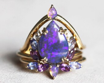Raiven black opal ring set, Unique purple opal engagement set