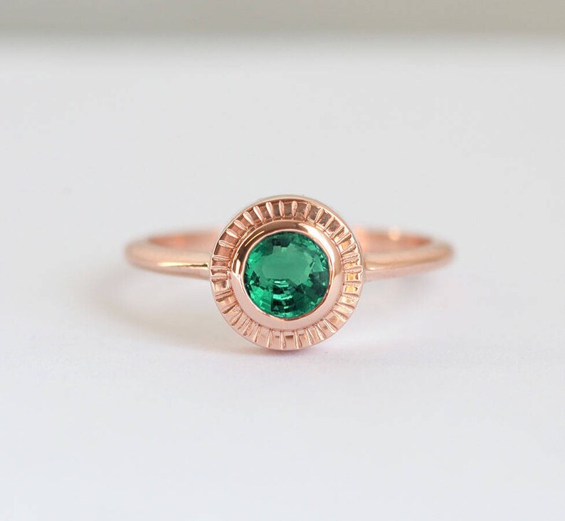 Round Emerald Ring Solitaire, Natural Emerald Engagement Ring, Simple Green Emerald Ring image 2