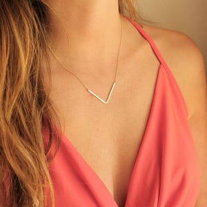 V Bar Necklace, Curved Bar Simple Necklace, Everyday Modern Layering Necklace, Thin Gold Layered Necklace, Dainty Gold Necklace, Jewelry image 2
