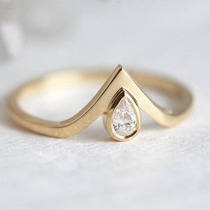 Pear engagement ring, Diamond ring, Small gemstone ring, Tiny v shaped wedding band image 8