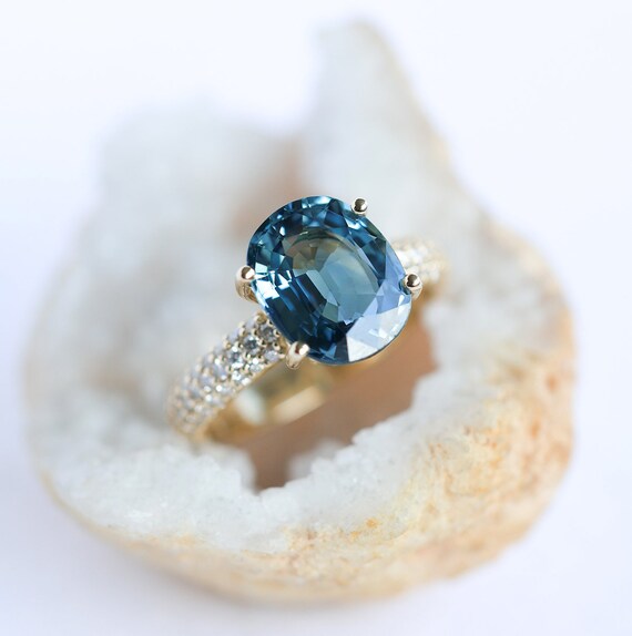 Blue sapphire ring wearing deals procedure