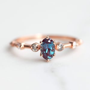 Oval Alexandrite Ring, Alexandrite Engagement Ring, Alexandrite salt pepper diamond ring, June Birthstone Ring with Diamonds