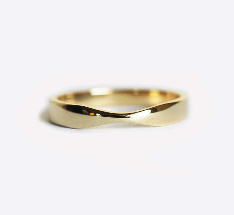 専用です。シンプル ゴールド バンドリング イエローゴールドの結婚指輪、ゴールドのレディース結婚指輪