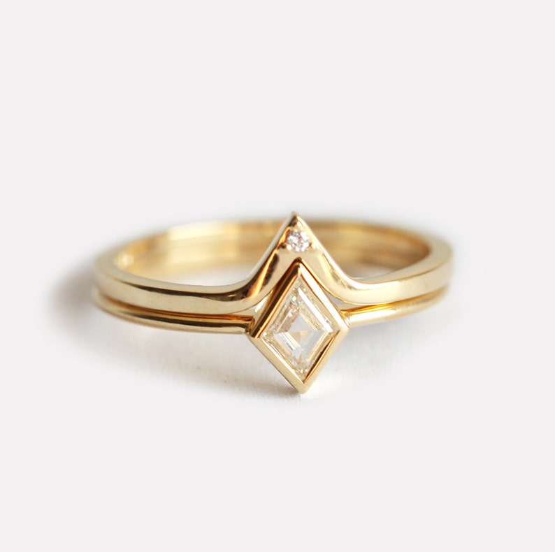 Bague en diamant de cerf-volant, bague en diamant en losange, bague en diamant minimaliste, bague en cerf-volant avec bague en diamant incurvée, ensemble de mariage simple et unique image 4