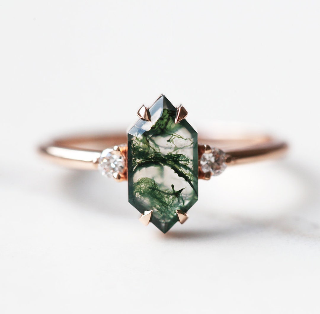 Moss agate engagement ring reddit deals