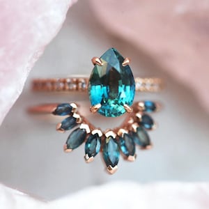 Teal Sapphire Ring Set, Pear teal sapphire with marquise teal sapphire crown ring, Blue green sapphire engagement ring set