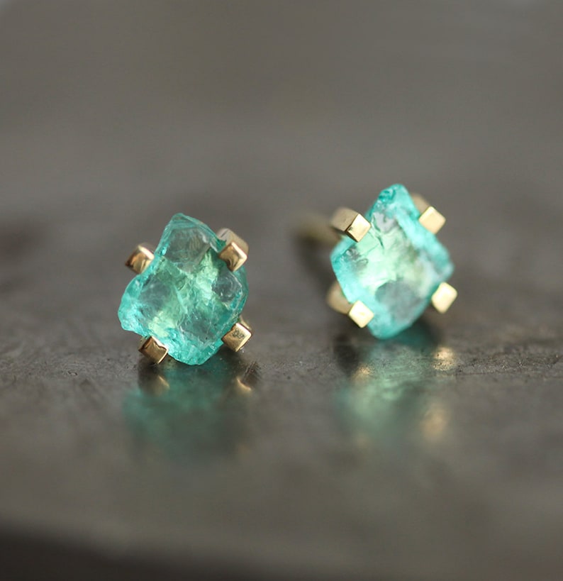 Raw Mint Apatite Studs, Simple Green Earrings, 14k Solid Gold image 3
