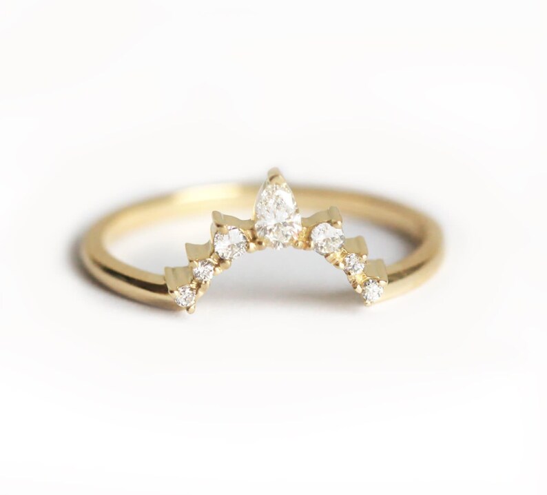 Alianza de diamantes, anillo de corona de diamantes, anillo de diamantes curvo, banda de diamantes curva, anillo de bodas de diamantes, banda de diamantes anidada imagen 3