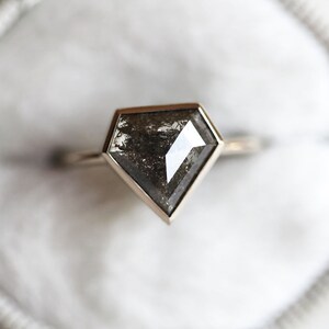 Shield Diamond Ring Set, Salt Pepper Diamond Ring Set with Shield Shaped Diamond, Geometric Diamond Engagement Ring Set image 9
