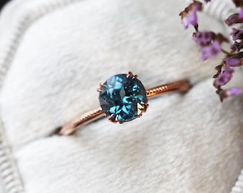 Round 7mm Sapphire Engagement Ring, Green Blue Sapphire Ring, 2 ct Blue Green Teal Sapphire Wedding Ring by Minimalvs