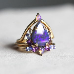 Raiven black opal ring set, Unique purple opal engagement set image 3