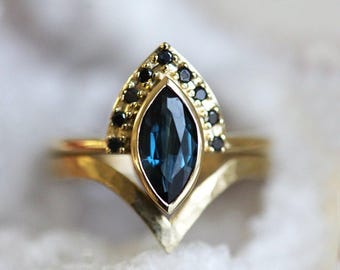 Blue sapphire & diamond ring or set, Marquise cut black diamonds engagement ring, Hammered wedding band