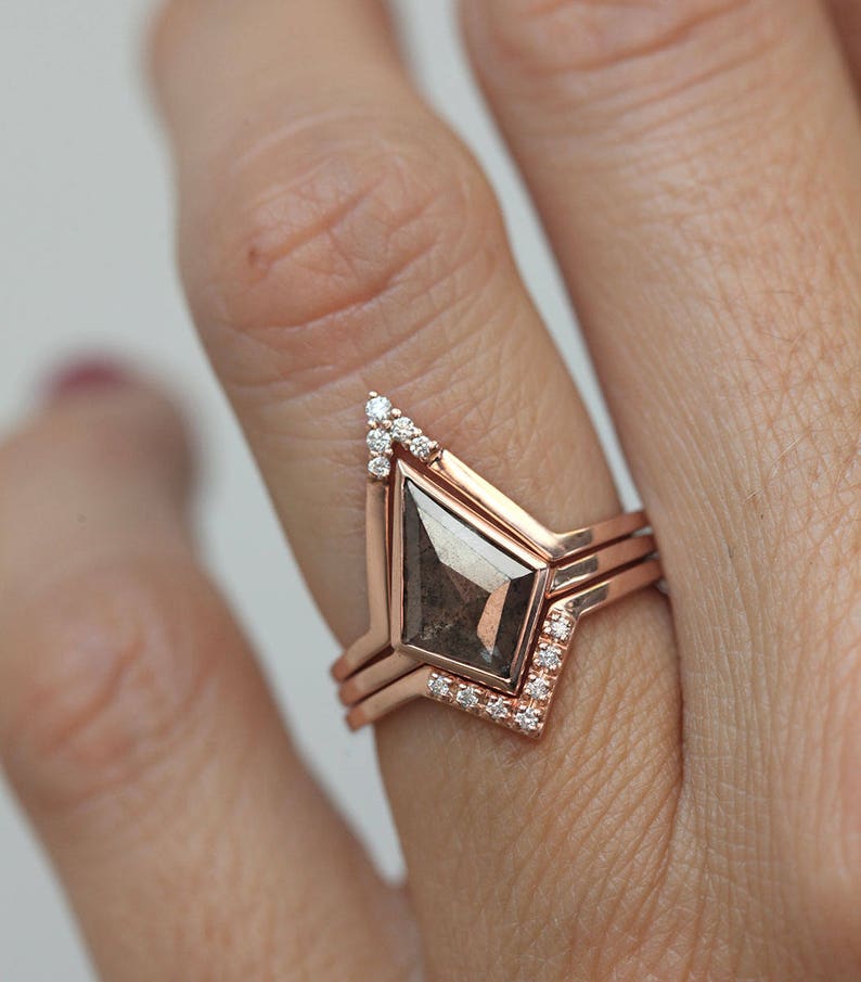 Grey Salt Pepper Diamond Ring With V Diamond Band, Diamond Engagement Ring Set, Natural Diamond Ring Grey image 9