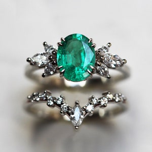 Vera Emerald Engagement Ring Set, Emerald diamond ring set with side marquise diamonds image 4