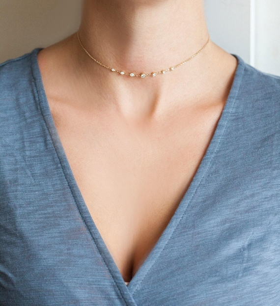 Simple diamond choker necklace discount