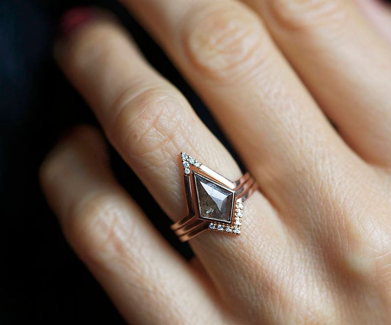 Grey Salt Pepper Diamond Ring With V Diamond Band, Diamond Engagement Ring Set, Natural Diamond Ring Grey image 4