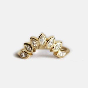 Diamond Ring, 14k Wedding Band, 18k Gold Ring, Marquise Ring, Gold Wedding Ring, Wedding Band, Diamond Band Ring, Crown Ring, MinimalVS