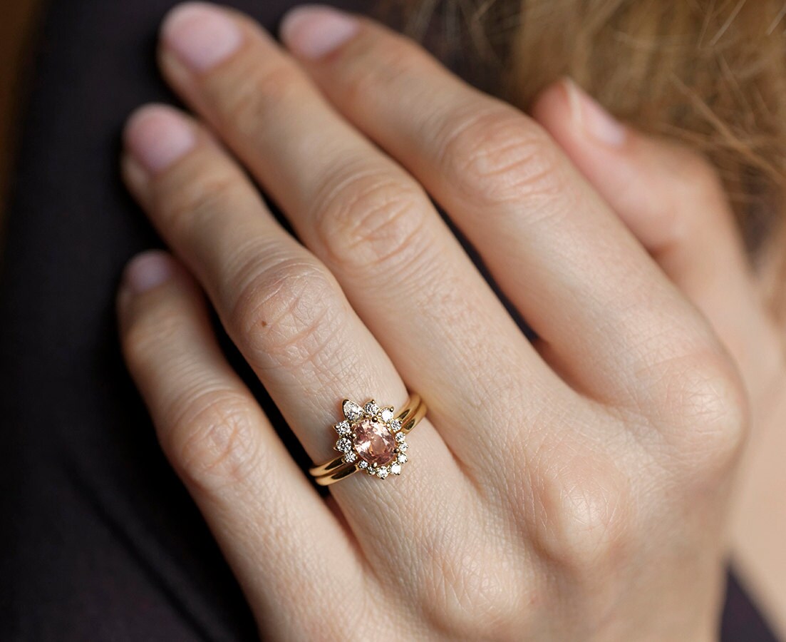 Oval Peach Sapphire Engagement Ring Pastel Sapphire Ring Etsy