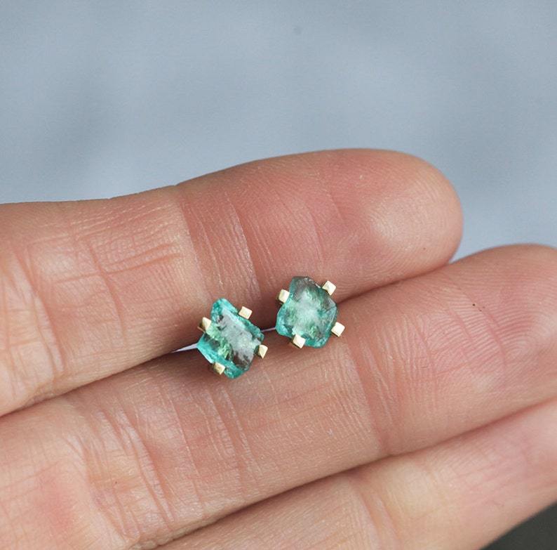 Raw Mint Apatite Studs, Simple Green Earrings, 14k Solid Gold image 5