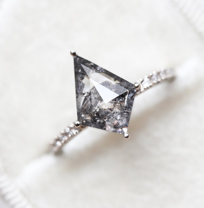 Kite Salt Pepper Diamond Engagement Ring Kite Diamond Ring Etsy Kite Salt Pepper Diamond Engagement Ring Kite Diamond Ring Etsy