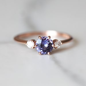 Purple Sapphire Ring Blue Purple Sapphire Engagement Ring - Etsy
