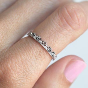 Thin Lace Ring, Delicate Wedding Band, Delicate Wedding Ring, Filigree Ring, White Gold Ring, Dainty Stacking Gold Ring, White Gold Band