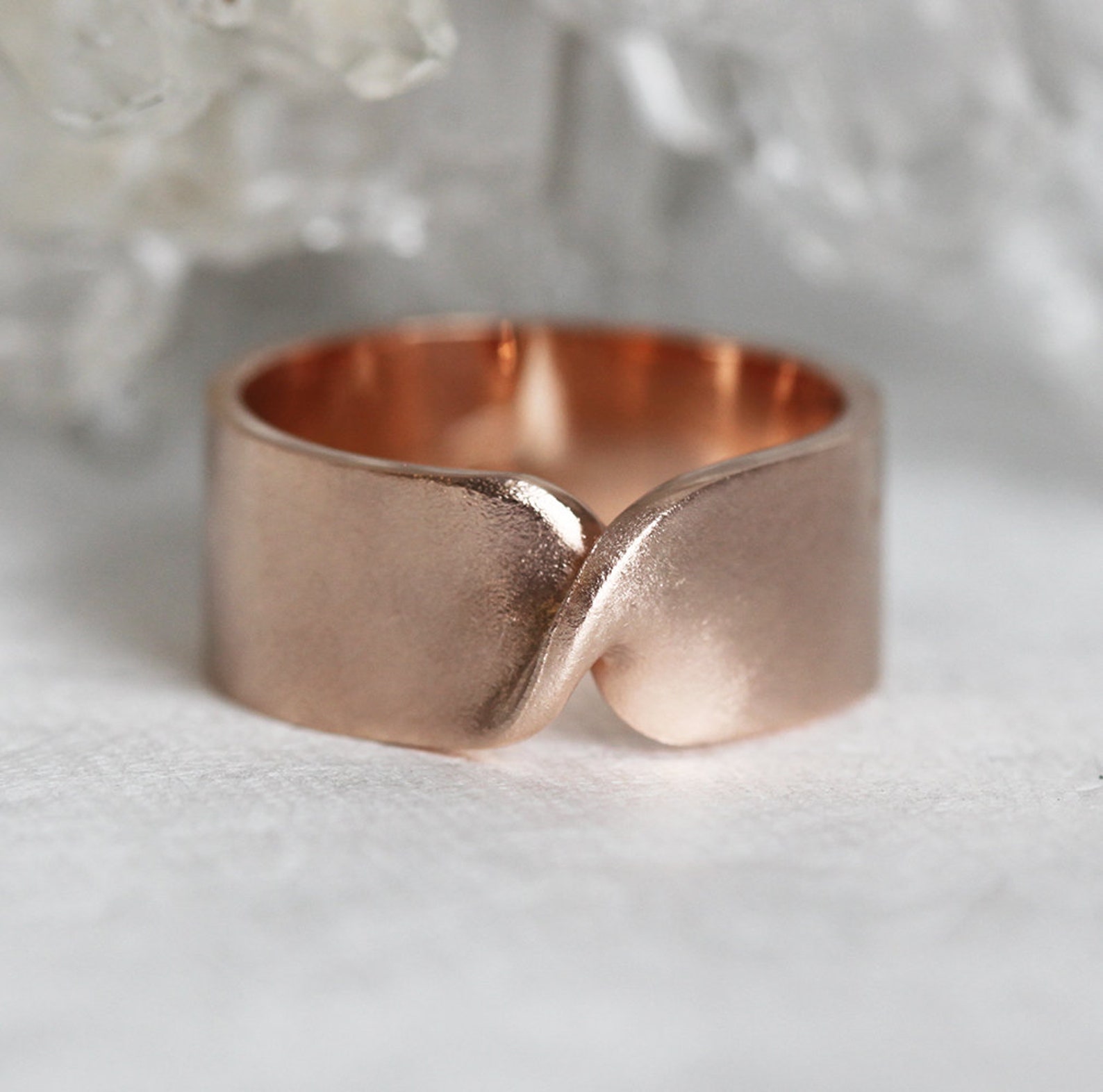 Twisted Gold Mobius Ring Rose Gold Wedding Band Wide Rose Etsy