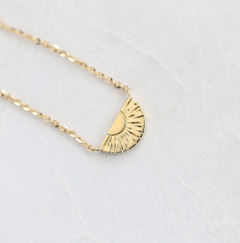 Apollonia Sunset Necklace, Dainty gold sun necklace image 4