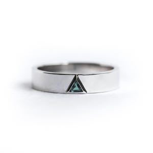 Mens triangle alexandrite band, White gold mens band with alexandrite