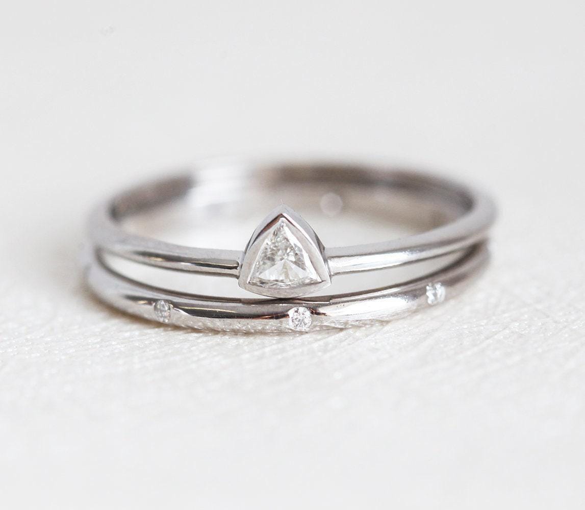Delicate Diamond Ring Set, Wedding Ring Set, Trillion Diamond Ring ...