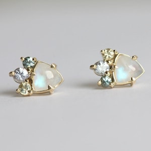 Gold Moonstone Earrings, Cluster Earrings, Cluster Sapphire Studs Jewelry, Unique 14k Solid Gold Earrings, Moonstones Earrings Gift for Her