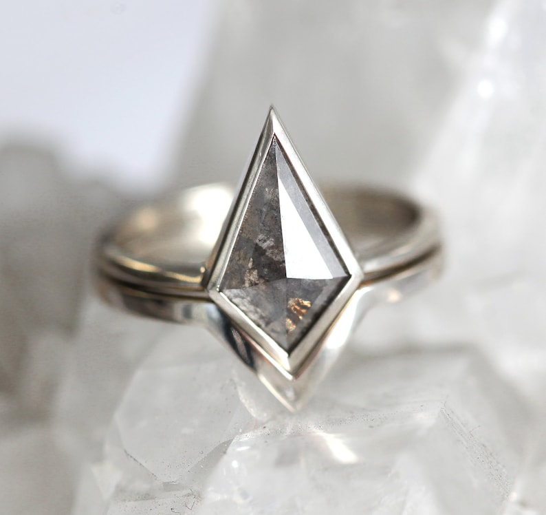 Salt Pepper Diamond Ring Alternative Diamond Engagement Ring Etsy