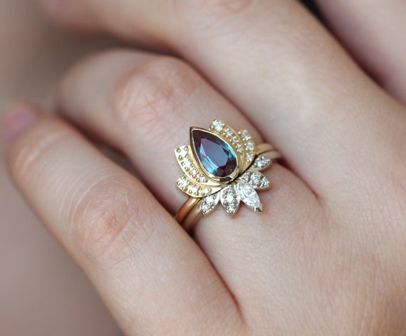 Flower Engagement Ring With Sapphire & Diamonds, 14k or 18k Solid Gold 