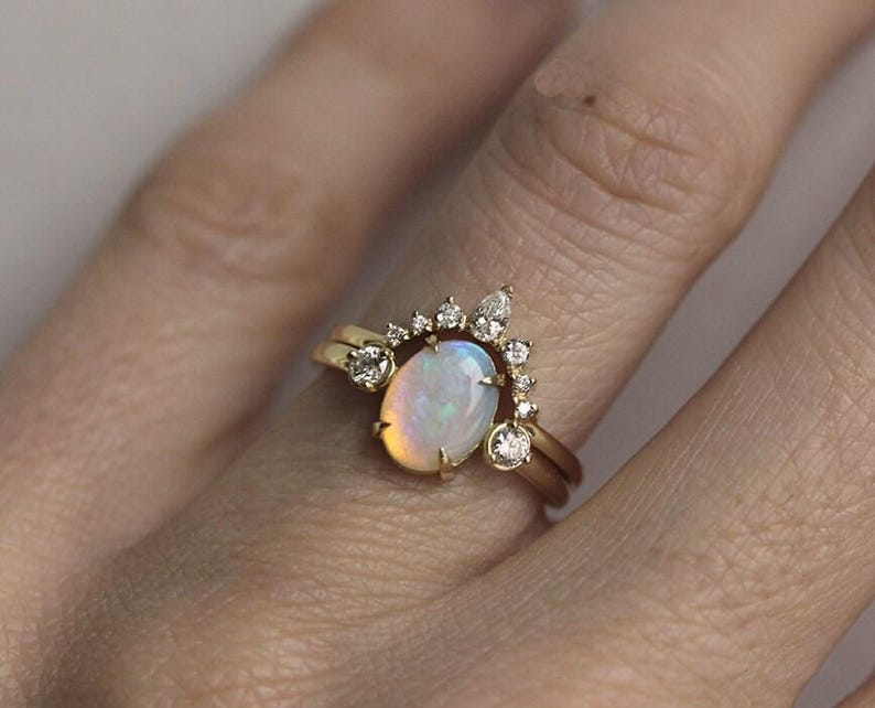 Alianza de diamantes, anillo de corona de diamantes, anillo de diamantes curvo, banda de diamantes curva, anillo de bodas de diamantes, banda de diamantes anidada imagen 4
