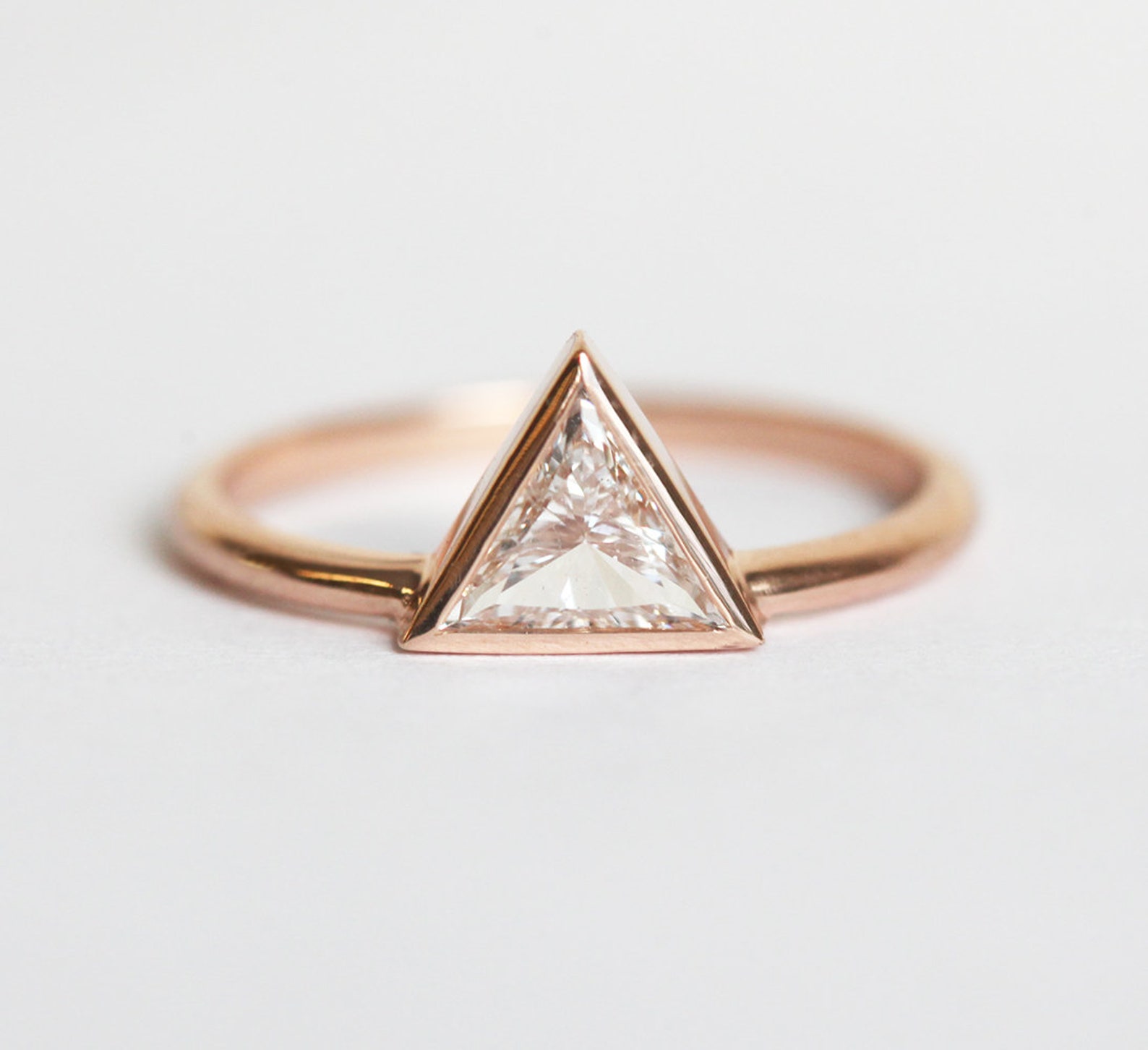 Triangle Dimond Triangle Diamond Ring Triangle Engagement Ring in Rose Gold - Etsy