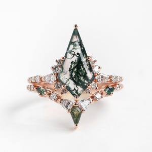 Unique engagement ring set, Moss agate & diamond set, Kite cut geometric set, Chevron wedding band