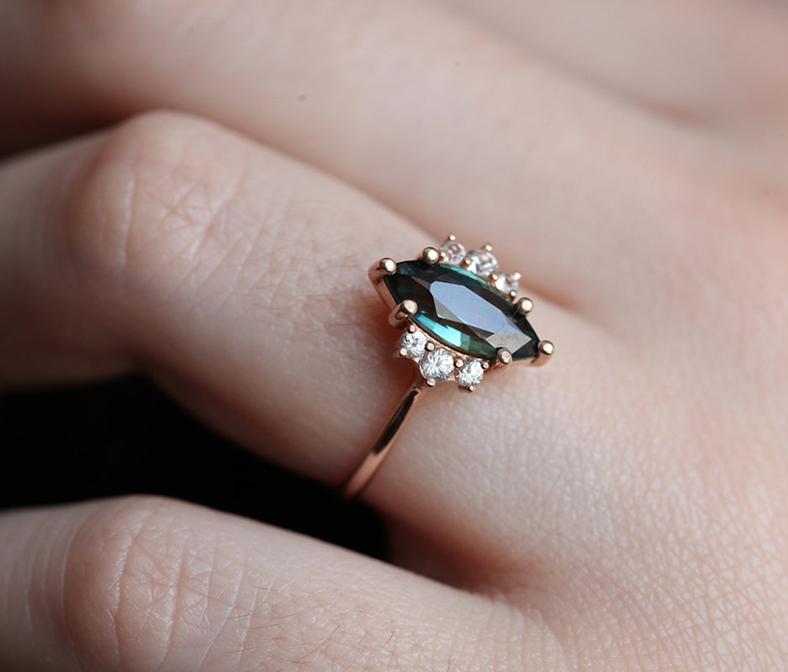 Adramata 925 Anillo De Plata De Ley Para Mujeres, Zafiro Anillo De Compromiso Ajustable, Joya De Aniversario Para Ella, B