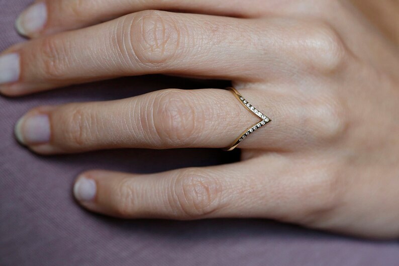 Diamond Curved Wedding Band 14k Solid Yellow Gold Pointed image 9