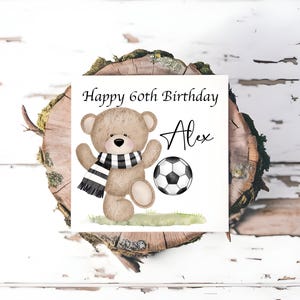 Carte personnalisée de football| Jour d'anniversaire | Joyeux 40e/ 50e/ 60e/ 70e | pour homme | Fan de football | Balles de football ours | Carte pour homme