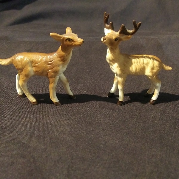 Pair of 2 mini porcelain deer, a doe and a buck. Nice details! Free shipping!