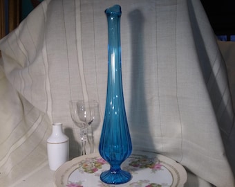 LE Smith tall Vintage Blue glass fluted pedestal swung vase. Great MCM Vintage decor with Free Shipping!