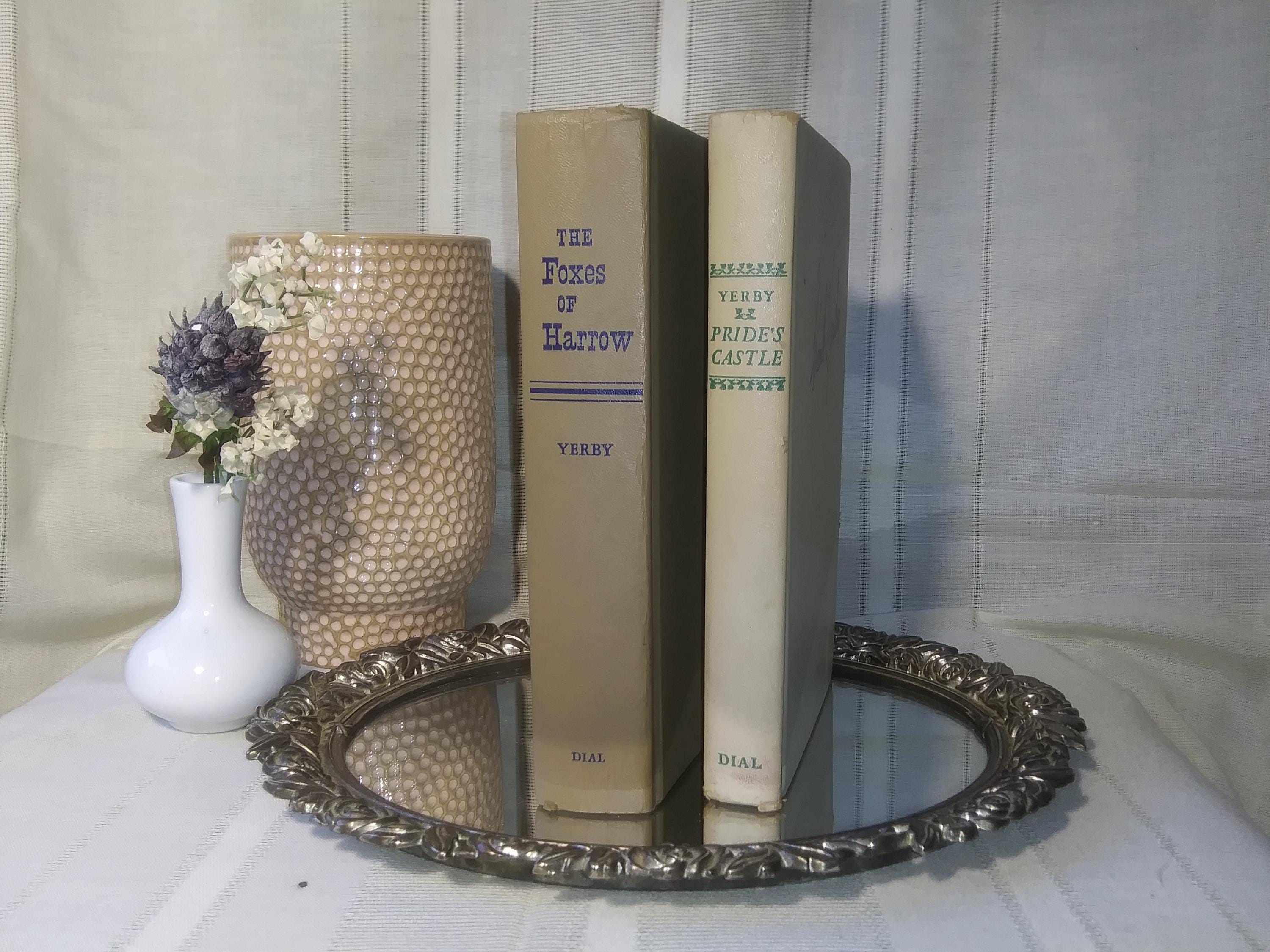 Pair of 2 vintage Frank Yerby novels, 1940's unstated First Editions. The Foxes of Harrow and Pride's Castle. Free Shipping!
